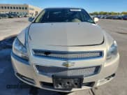 ✅ 2010 Chevrolet Malibu LTZ • VIN: 1G1ZE5E73AF232658 • Лот: 86555795. Опубликован ранее на Copart с пробегом 108 714 миль. Бесплатный доступ к архиву аукционных продаж из США и подробный отчёт об истории автомобиля на DreamBid. Изображение 5.