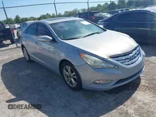 2011 Hyundai Sonata Limited z VIN 5NPEC4AC3BH147657, wystawiony jako IAAI lot #43356705 z przebiegiem 194 319 mil mil oraz . Historia ofert i sprzedaży dostępna na DreamBid. Obrazek 1.