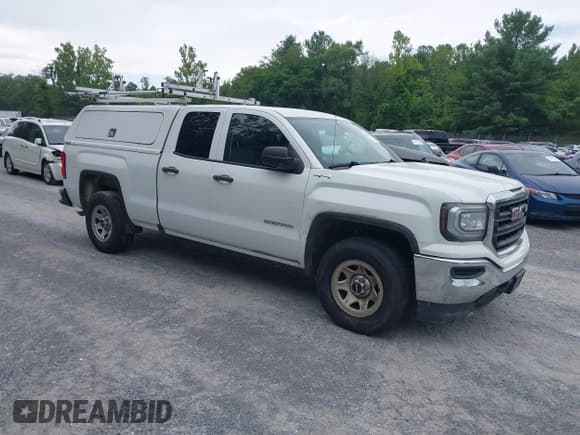 ✅ 2019 GMC Sierra 1500 • VIN: 2GTV2LEC8K1175091 • Лот: 42640525. Опубликован ранее на IAAI с пробегом 155 618 миль. Бесплатный доступ к архиву аукционных продаж из США и подробный отчёт об истории автомобиля на DreamBid. Изображение 1.