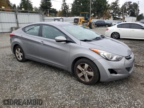 ✅ 2013 Hyundai Elantra GLS • VIN: KMHDH4AE1DU636741 • Lot: 90343515. Listed on Copart with 203,587 mi. Free auction sales archive from the USA and detailed vehicle history report at DreamBid. Image 4.