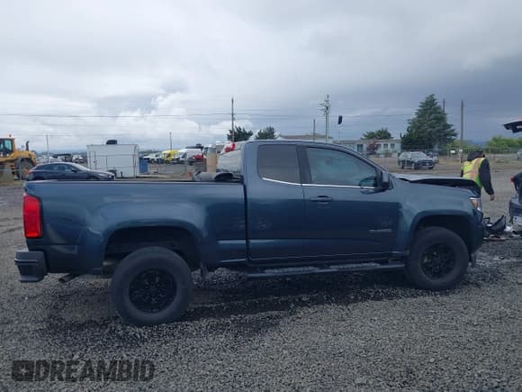 ✅ 2020 Chevrolet Colorado 2WD Work Truck • VIN: 1GCHSBEA8L1164993 • Лот: 42234913. Опубликован ранее на IAAI с пробегом 50 578 миль. Бесплатный доступ к архиву аукционных продаж из США и подробный отчёт об истории автомобиля на DreamBid. Изображение 12.