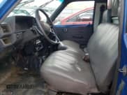 ✅ 1987 Toyota Pickup • VIN: JT4RN63R4H0123916 • Lot: 71608884. Listed on Copart with 282,725 mi. Free auction sales archive from the USA and detailed vehicle history report at DreamBid. Image 7.