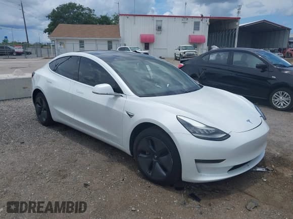 ✅ 2020 Tesla Model 3 Standard Range Plus • VIN: 5YJ3E1EA2LF659760 • Лот: 42411367. Опубликован ранее на IAAI с пробегом 31 790 миль. Бесплатный доступ к архиву аукционных продаж из США и подробный отчёт об истории автомобиля на DreamBid. Изображение 1.