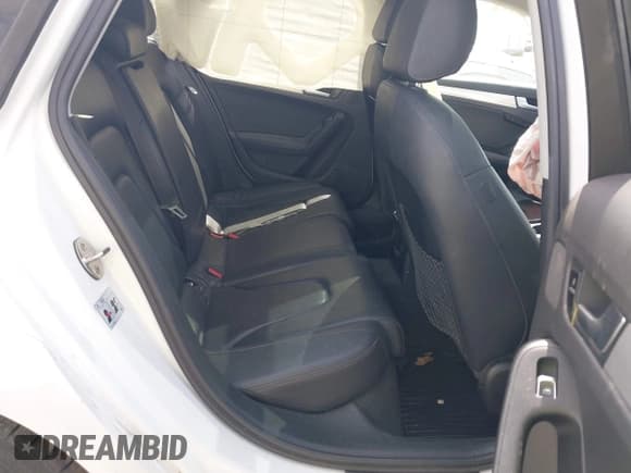 ✅ 2015 Audi allroad A4 Premium Plus • VIN: WA1UFAFL1FA102363 • Лот: 42449859. Опубликован ранее на IAAI с пробегом 88 633 миль. Бесплатный доступ к архиву аукционных продаж из США и подробный отчёт об истории автомобиля на DreamBid. Изображение 8.