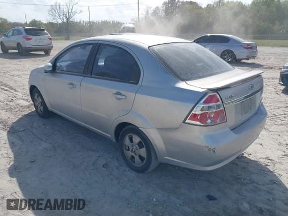 ✅ 2007 Chevrolet Aveo LS • VIN: KL1TD56687B084620 • Lot: 41719793. Wystawiony na IAAI z przebiegiem 119 233 mil. Bezpłatny archiwum sprzedaży aukcyjnych z USA i szczegółowy raport historii pojazdu na DreamBid. Zdjęcie 3.