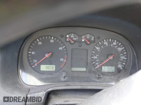 ✅ 2002 Volkswagen Jetta GLS • VIN: 3VWSP69M02M128569 • Lot: 43537817. Listed on IAAI with 319,689 mi. Free auction sales archive from the USA and detailed vehicle history report at DreamBid. Image 7.