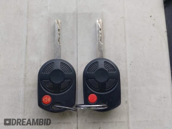 ✅ 2013 Ford Escape SE • VIN: 1FMCU9G99DUD86681 • Lot: 43745061. Wystawiony na IAAI z przebiegiem 182 623 mil. Bezpłatny archiwum sprzedaży aukcyjnych z USA i szczegółowy raport historii pojazdu na DreamBid. Zdjęcie 11.