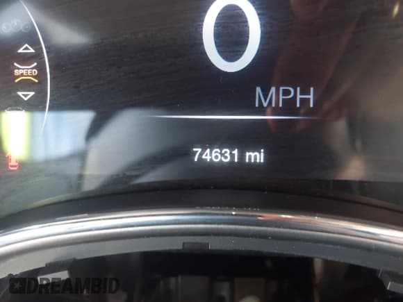 ✅ 2018 Jeep Grand Cherokee Altitude • VIN: 1C4RJEAG2JC428536 • Lot: 42472960. Wystawiony na IAAI z przebiegiem 74 631 mil. Bezpłatny archiwum sprzedaży aukcyjnych z USA i szczegółowy raport historii pojazdu na DreamBid. Zdjęcie 15.