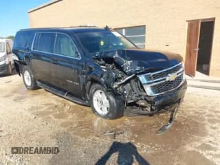 ✅ 2020 Chevrolet Suburban LT • VIN: 1GNSKHKC3LR139670 • Lot: 42687288. Wystawiony na IAAI z przebiegiem 231 821 mil. Bezpłatny archiwum sprzedaży aukcyjnych z USA i szczegółowy raport historii pojazdu na DreamBid. Zdjęcie 1.