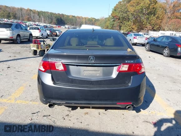 ✅ 2012 Acura TSX Technology • VIN: JH4CU2F68CC015078 • Lot: 43679396. Wystawiony na IAAI z przebiegiem 237 000 mil. Bezpłatny archiwum sprzedaży aukcyjnych z USA i szczegółowy raport historii pojazdu na DreamBid. Zdjęcie 16.