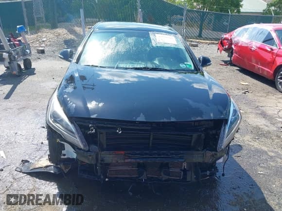 ✅ 2016 Hyundai Sonata • VIN: KMHE14L2XGA024782 • Лот: 42388805. Опубликован ранее на IAAI с пробегом 99 458 миль. Бесплатный доступ к архиву аукционных продаж из США и подробный отчёт об истории автомобиля на DreamBid. Изображение 13.