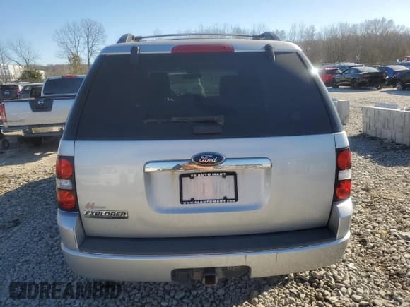✅ 2010 Ford Explorer Limited • VIN: 1FMEU6FE9AUB06758 • Lot: 82978624. Wystawiony na Copart z przebiegiem 186 510 mil. Bezpłatny archiwum sprzedaży aukcyjnych z USA i szczegółowy raport historii pojazdu na DreamBid. Zdjęcie 6.