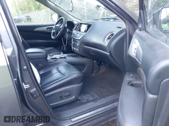 ✅ 2017 Nissan Pathfinder SV • VIN: 5N1DR2MM3HC910408 • Лот: 43410882. Опубликован ранее на IAAI с пробегом 103 426 миль. Бесплатный доступ к архиву аукционных продаж из США и подробный отчёт об истории автомобиля на DreamBid. Изображение 5.