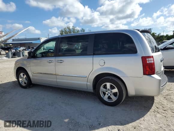 2008 Dodge Grand Caravan SXT with VIN 1D8HN54P68B172575, listed as a Copart auction lot 89522305 with 171,482 mi miles and Salvage title. Bid and sale history available at DreamBid. Image 2.