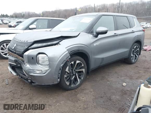 2023 Mitsubishi Outlander SE с VIN JA4T5UA99PZ023554, выставлен на аукционе IAAI как лот 41472134 с пробегом 16 451 миль миль и . История ставок и продаж доступна на DreamBid. Изображение 2.