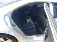 ✅ 2010 Pontiac G6 1SB • VIN: 1G2ZA5E05A4140456 • Lot: 42545153. Wystawiony na IAAI z przebiegiem 195 544 mil. Bezpłatny archiwum sprzedaży aukcyjnych z USA i szczegółowy raport historii pojazdu na DreamBid. Zdjęcie 8.