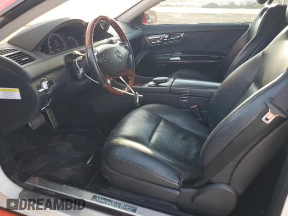 ✅ 2011 Mercedes-Benz CL 550 • VIN: WDDEJ9EB7BA026129 • Лот: 72261394. Опубликован ранее на Copart с пробегом 78 020 миль. Бесплатный доступ к архиву аукционных продаж из США и подробный отчёт об истории автомобиля на DreamBid. Изображение 7.