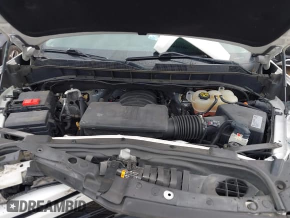 ✅ 2019 Chevrolet Silverado 1500 RST • VIN: 1GCUYEED7KZ349996 • Lot: 42478510. Wystawiony na IAAI z przebiegiem 111 413 mil. Bezpłatny archiwum sprzedaży aukcyjnych z USA i szczegółowy raport historii pojazdu na DreamBid. Zdjęcie 10.