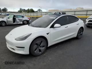 ✅ 2023 Tesla Model 3 Long Range • VIN: 5YJ3E1EB5PF477825 • Lot: 86324685. Wystawiony na Copart z przebiegiem 96 486 mil. Bezpłatny archiwum sprzedaży aukcyjnych z USA i szczegółowy raport historii pojazdu na DreamBid. Zdjęcie 1.