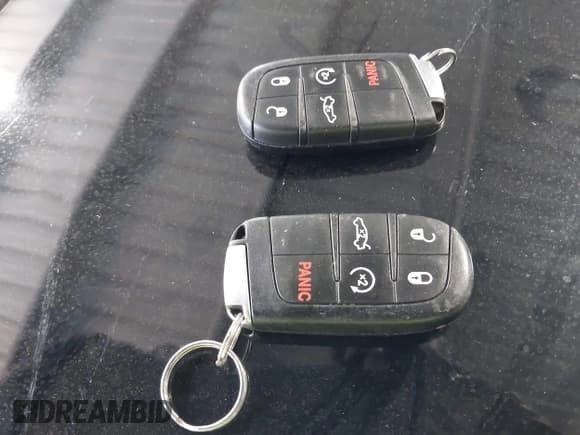 ✅ 2022 Dodge Charger R/T • VIN: 2C3CDXCT2NH109826 • Lot: 43290220. Wystawiony na IAAI z przebiegiem 86 976 mil. Bezpłatny archiwum sprzedaży aukcyjnych z USA i szczegółowy raport historii pojazdu na DreamBid. Zdjęcie 11.