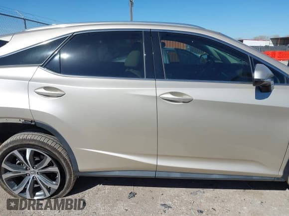 ✅ 2017 Lexus RX 350 • VIN: 2T2ZZMCA7HC083304 • Lot: 41798834. Listed on IAAI with 29,771 mi. Free auction sales archive from the USA and detailed vehicle history report at DreamBid. Image 14.