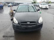 ✅ 2010 Hyundai Accent GS • VIN: KMHCM3AC6AU154231 • Лот: 55760785. Опубликован ранее на Copart с пробегом 89 528 миль. Бесплатный доступ к архиву аукционных продаж из США и подробный отчёт об истории автомобиля на DreamBid. Изображение 5.