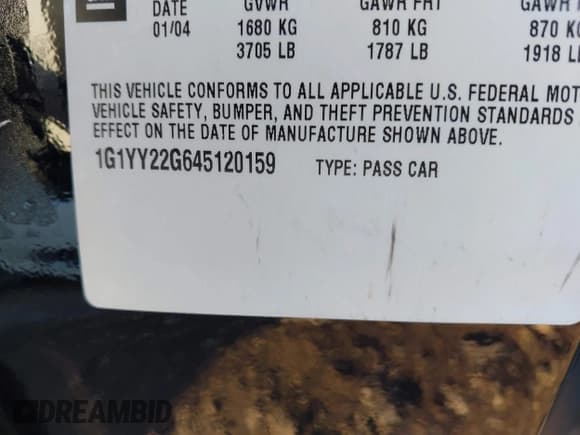 ✅ 2004 Chevrolet Corvette • VIN: 1G1YY22G645120159 • Lot: 43752732. Wystawiony na IAAI z przebiegiem 128 869 mil. Bezpłatny archiwum sprzedaży aukcyjnych z USA i szczegółowy raport historii pojazdu na DreamBid. Zdjęcie 9.