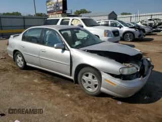 2001 Chevrolet Malibu LS z VIN 1G1NE52J016234947, wystawiony jako Copart lot #75533264 z przebiegiem 138 349 mil mil oraz Szkoda całkowita • Salvage title. Historia ofert i sprzedaży dostępna na DreamBid. Obrazek 4.
