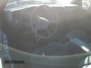 ✅ 2000 Chevrolet S-10 LS • VIN: 1GCCS145XYK216926 • Лот: 78648724. Опубликован ранее на Copart с пробегом 78 432 миль. Бесплатный доступ к архиву аукционных продаж из США и подробный отчёт об истории автомобиля на DreamBid. Изображение 8.