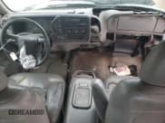 ✅ 1998 GMC Sierra 1500 • VIN: 2GTEK19R1W1542387 • Лот: 45483865. Опубликован ранее на Copart с пробегом 209 839 миль. Бесплатный доступ к архиву аукционных продаж из США и подробный отчёт об истории автомобиля на DreamBid. Изображение 8.