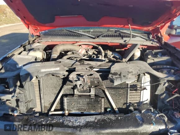 ✅ 2005 Chevrolet Silverado 2500HD LS • VIN: 1GCHK23235F948175 • Lot: 93094835. Wystawiony na Copart z przebiegiem Nie podano. Bezpłatny archiwum sprzedaży aukcyjnych z USA i szczegółowy raport historii pojazdu na DreamBid. Zdjęcie 11.