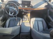 ✅ 2021 Audi Q5 Premium Plus • VIN: WA1BAAFY4M2021088 • Lot: 81545175. Wystawiony na Copart z przebiegiem 74 565 mil. Bezpłatny archiwum sprzedaży aukcyjnych z USA i szczegółowy raport historii pojazdu na DreamBid. Zdjęcie 8.