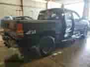 2007 GMC Sierra 1500 SL with VIN 2GTEK13V771164311, listed as a Copart auction lot 58835305 with 179,930 mi miles and Salvage title. Bid and sale history available at DreamBid. Image 3.