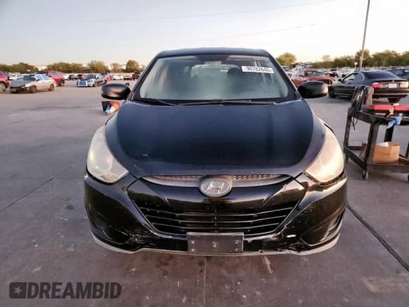 2010 Hyundai Tucson GLS with VIN KM8JT3AC8AU096228, listed as a Copart auction lot 90782645 with Not provided miles and Clean title. Bid and sale history available at DreamBid. Image 5.