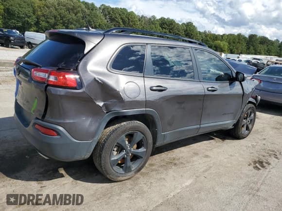 ✅ 2018 Jeep Cherokee Latitude • VIN: 1C4PJLCX6JD523846 • Lot: 81834995. Listed on Copart with 107,049 mi. Free auction sales archive from the USA and detailed vehicle history report at DreamBid. Image 3.