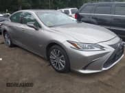 ✅ 2020 Lexus ES 350 • VIN: 58ADZ1B15LU072915 • Lot: 42877543. Listed on IAAI with 74,197 mi. Free auction sales archive from the USA and detailed vehicle history report at DreamBid. Image 1.