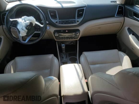 2018 Hyundai Tucson SEL Plus with VIN KM8J3CA40JU615622, listed as a Copart auction lot 72076115 with 68,638 mi miles and Salvage title. Bid and sale history available at DreamBid. Image 8.