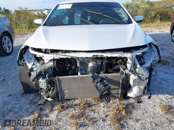 2020 Chevrolet Malibu LT with VIN 1G1ZD5ST8LF066550, listed as a IAAI auction lot 40651818 with Not provided miles and . Bid and sale history available at DreamBid. Image 6.