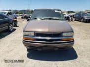 ✅ 1998 Chevrolet S-10 LS • VIN: 1GCCS1443WK209482 • Лот: 60480634. Опубликован ранее на Copart с пробегом 126 552 миль. Бесплатный доступ к архиву аукционных продаж из США и подробный отчёт об истории автомобиля на DreamBid. Изображение 5.