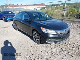 ✅ 2017 Honda Accord EX-L • VIN: 1HGCR2F87HA196571 • Lot: 43337971. Wystawiony na IAAI z przebiegiem 69 944 mil. Bezpłatny archiwum sprzedaży aukcyjnych z USA i szczegółowy raport historii pojazdu na DreamBid. Zdjęcie 1.