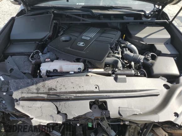 ✅ 2024 Lexus LX 600 F Sport • VIN: JTJMB7CX0R4043706 • Lot: 70824055. Listed on Copart with 9,688 mi. Free auction sales archive from the USA and detailed vehicle history report at DreamBid. Image 12.