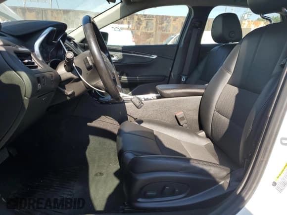 ✅ 2018 Chevrolet Impala LT • VIN: 2G1105S3XJ9168284 • Lot: 67129315. Listed on Copart with 99,768 mi. Free auction sales archive from the USA and detailed vehicle history report at DreamBid. Image 7.