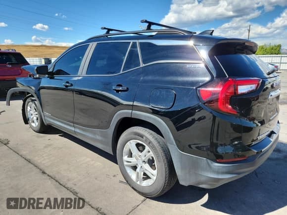 ✅ 2022 GMC Terrain SLE • VIN: 3GKALMEV8NL302268 • Lot: 80483005. Listed on Copart with 30,117 mi. Free auction sales archive from the USA and detailed vehicle history report at DreamBid. Image 2.
