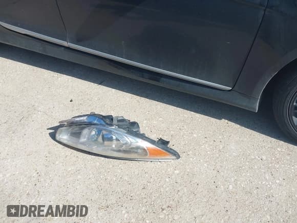 ✅ 2012 Hyundai Sonata Hybrid • VIN: KMHEC4A41CA040183 • Lot: 41575010. Listed on IAAI with 177,542 mi. Free auction sales archive from the USA and detailed vehicle history report at DreamBid. Image 12.