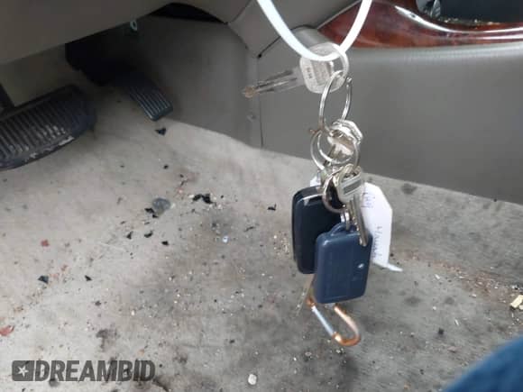 2004 Hyundai Sonata GLS z VIN KMHWF35H74A995106, wystawiony jako IAAI lot #41478439 z przebiegiem 212 914 mil mil oraz . Historia ofert i sprzedaży dostępna na DreamBid. Obrazek 11.