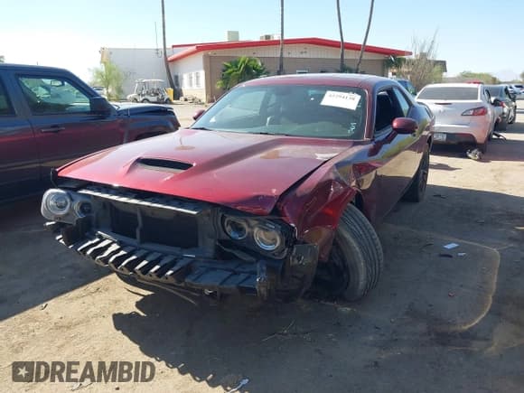 ✅ 2022 Dodge Challenger GT • VIN: 2C3CDZKG7NH238919 • Lot: 42294138. Wystawiony na IAAI z przebiegiem 56 340 mil. Bezpłatny archiwum sprzedaży aukcyjnych z USA i szczegółowy raport historii pojazdu na DreamBid. Zdjęcie 6.