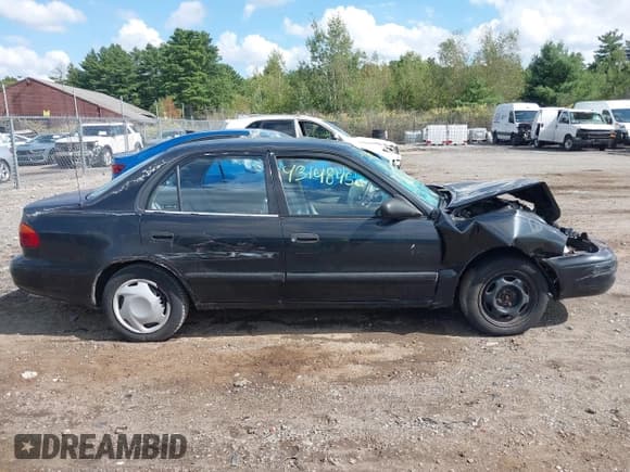 ✅ 2001 Chevrolet Prizm • VIN: 1Y1SK52811Z425173 • Лот: 43148450. Опубликован ранее на IAAI с пробегом 143 218 миль. Бесплатный доступ к архиву аукционных продаж из США и подробный отчёт об истории автомобиля на DreamBid. Изображение 13.