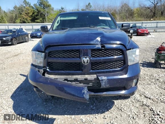 ✅ 2018 Ram 1500 Express • VIN: 1C6RR7FG1JS321004 • Lot: 49330405. Wystawiony na Copart z przebiegiem 109 861 mil. Bezpłatny archiwum sprzedaży aukcyjnych z USA i szczegółowy raport historii pojazdu na DreamBid. Zdjęcie 5.