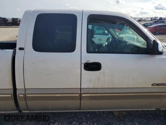 ✅ 2000 Chevrolet Silverado 1500 LS • VIN: 1GCEC19VXYZ328535 • Лот: 72435204. Опубликован ранее на Copart с пробегом Не указан. Бесплатный доступ к архиву аукционных продаж из США и подробный отчёт об истории автомобиля на DreamBid. Изображение 10.