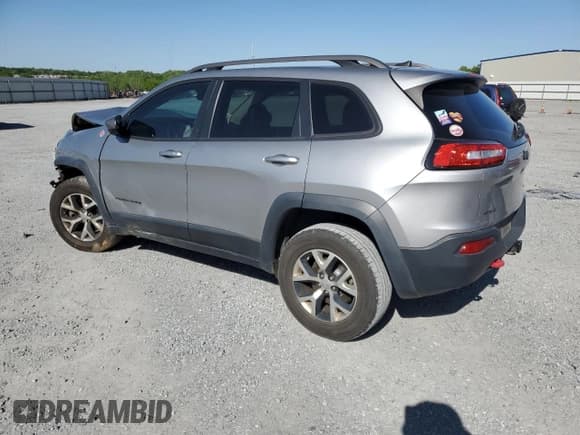 ✅ 2016 Jeep Cherokee Trailhawk • VIN: 1C4PJMBB5GW188426 • Lot: 52907445. Listed on Copart with 115,225 mi. Free auction sales archive from the USA and detailed vehicle history report at DreamBid. Image 2.